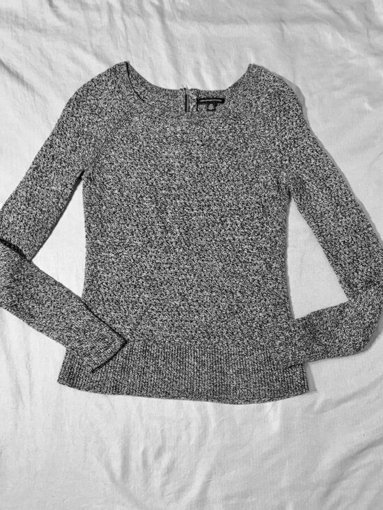 American Eagle Outfitters Sweaters - American Eagle Knit Sweater Small Gray Black Marled Zip Back Lightweight
